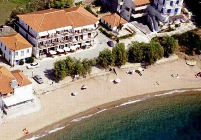 Hotel Korakakis Beach Finikounta Exterior photo